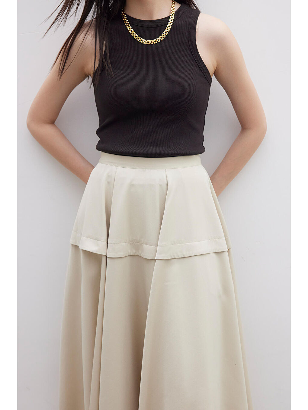 Volanlı Tasarım Etek Bej-4