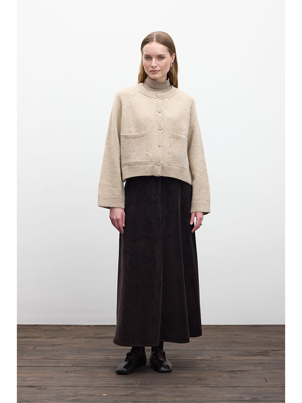 Düz Örgü Düğmeli Triko Hırka Bej