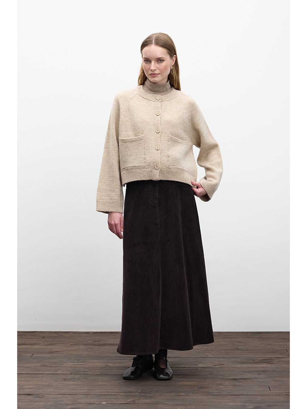 Düz Örgü Düğmeli Triko Hırka Bej-2