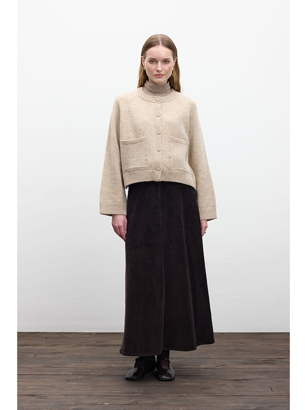 Düz Örgü Düğmeli Triko Hırka Bej-3