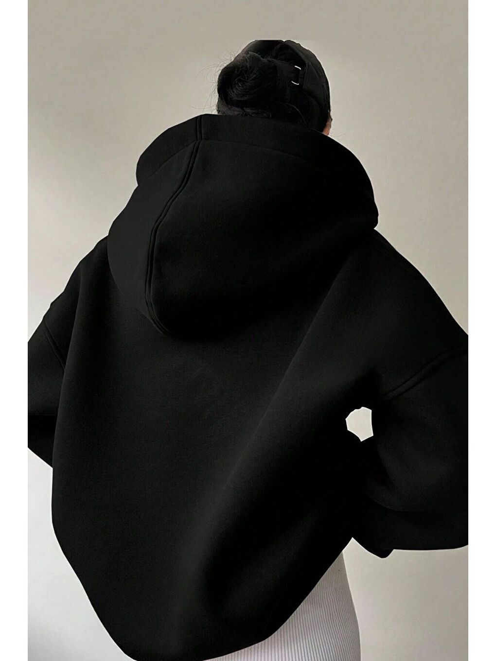 Kadın Siyah Relax Yaka Detay Oversize Kapüşonlu Sweatshirt-1