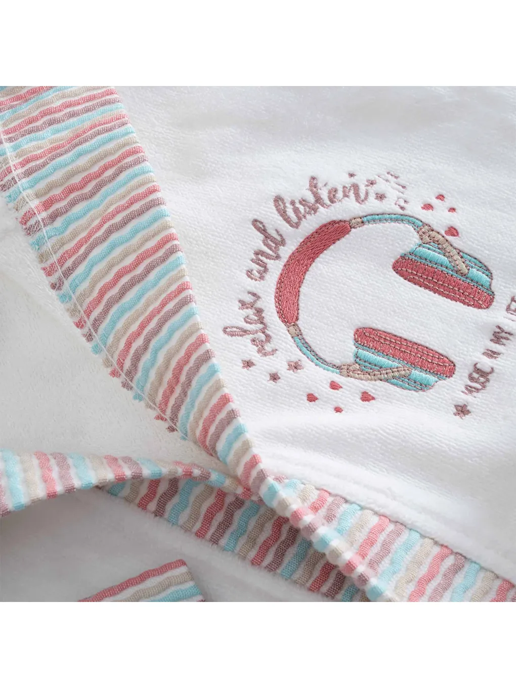 Relax Kız Çocuk Bornoz %100 Pamuk Nakışlı Beyaz-5