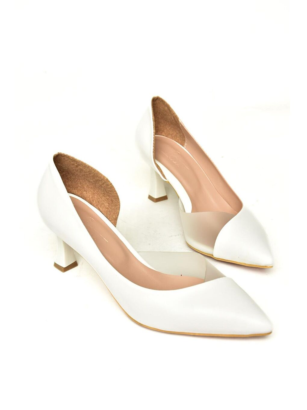 U6760353 Beyaz Kadın Topuklu Ayakkabı-1