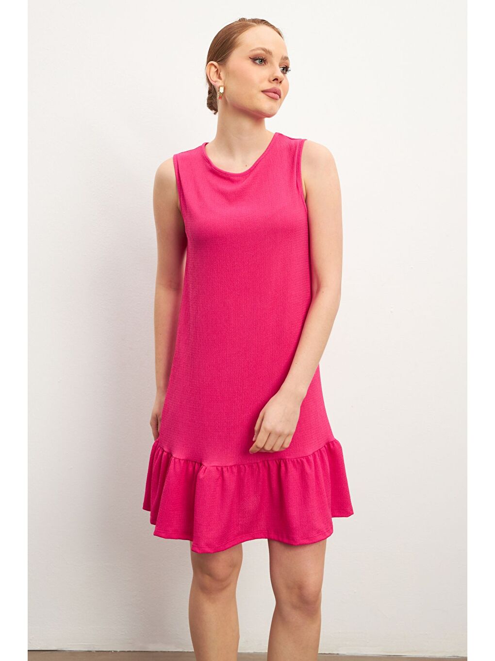Pembe Kadın Fuşya Bisiklet Yaka Kolsuz Krinkıl Elbise