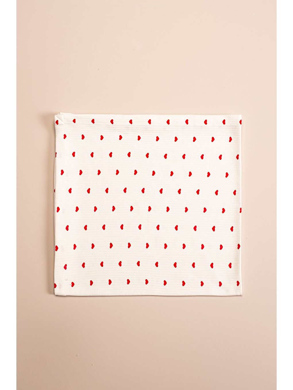 Kırmızı Kalp Desenli Battaniye  90 x 90  Ebat Yumuşak Organik Pamuk Battaniye-1