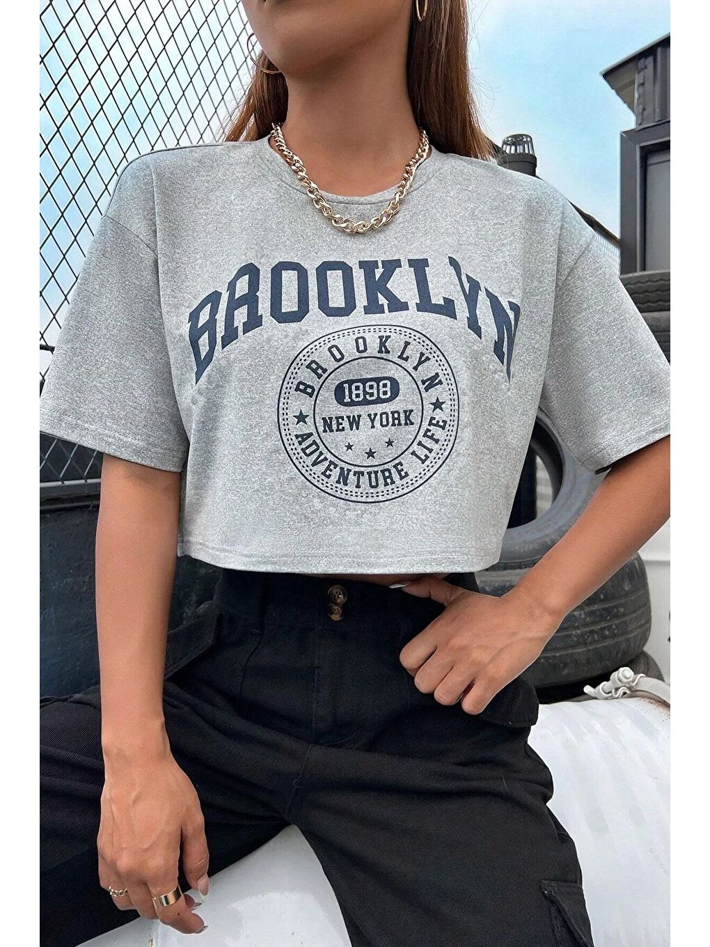 Kadın Oversize Crop T shirt Gri Brooklyn Baskılı-2