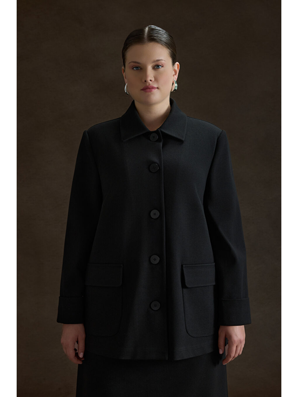 Siyah Viscon İçerikli Hırka