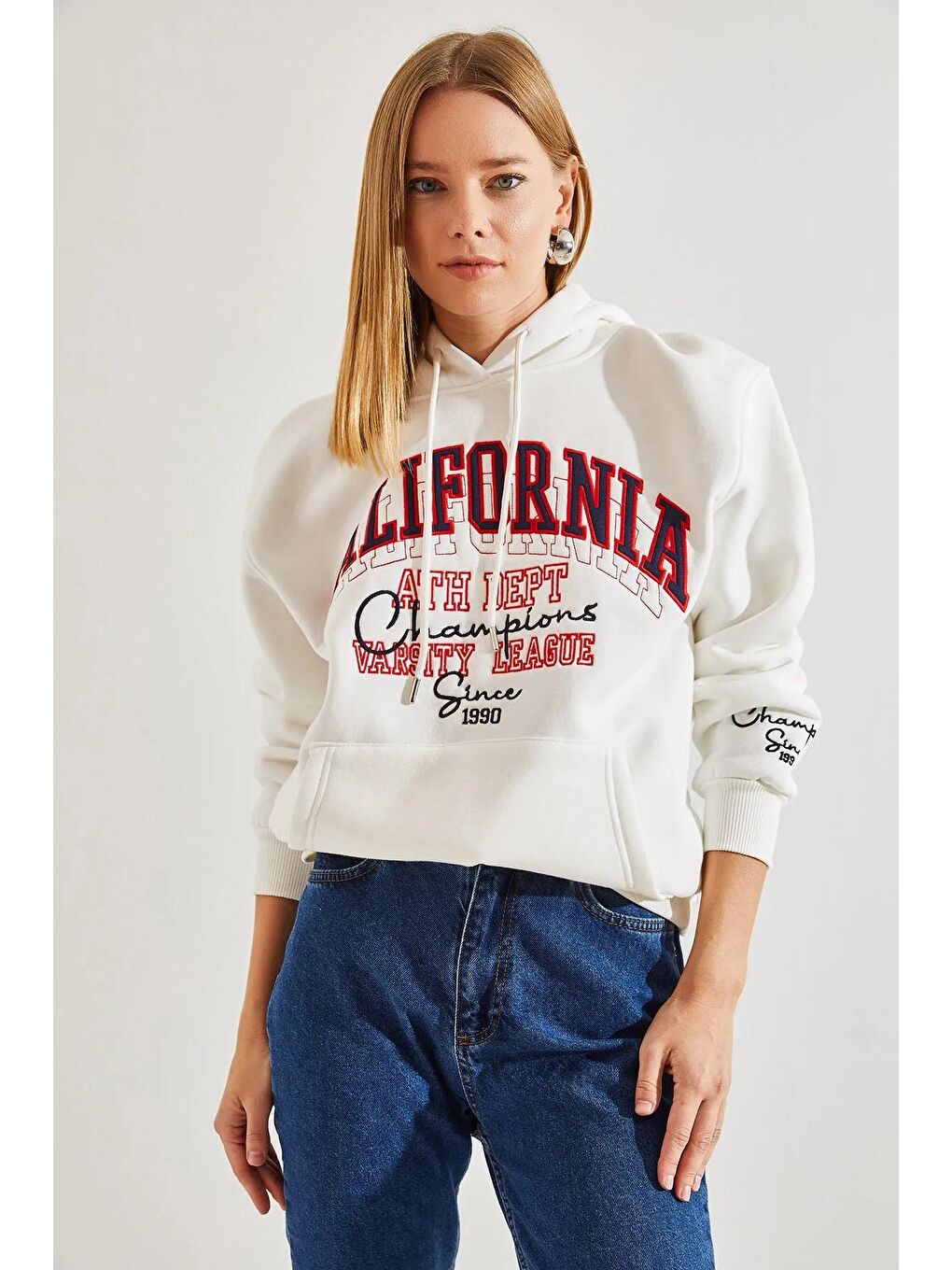 Beyaz Kadın Kapüşonlu California Baskılı Üç İplik Şardonlu Sweatshirt-1