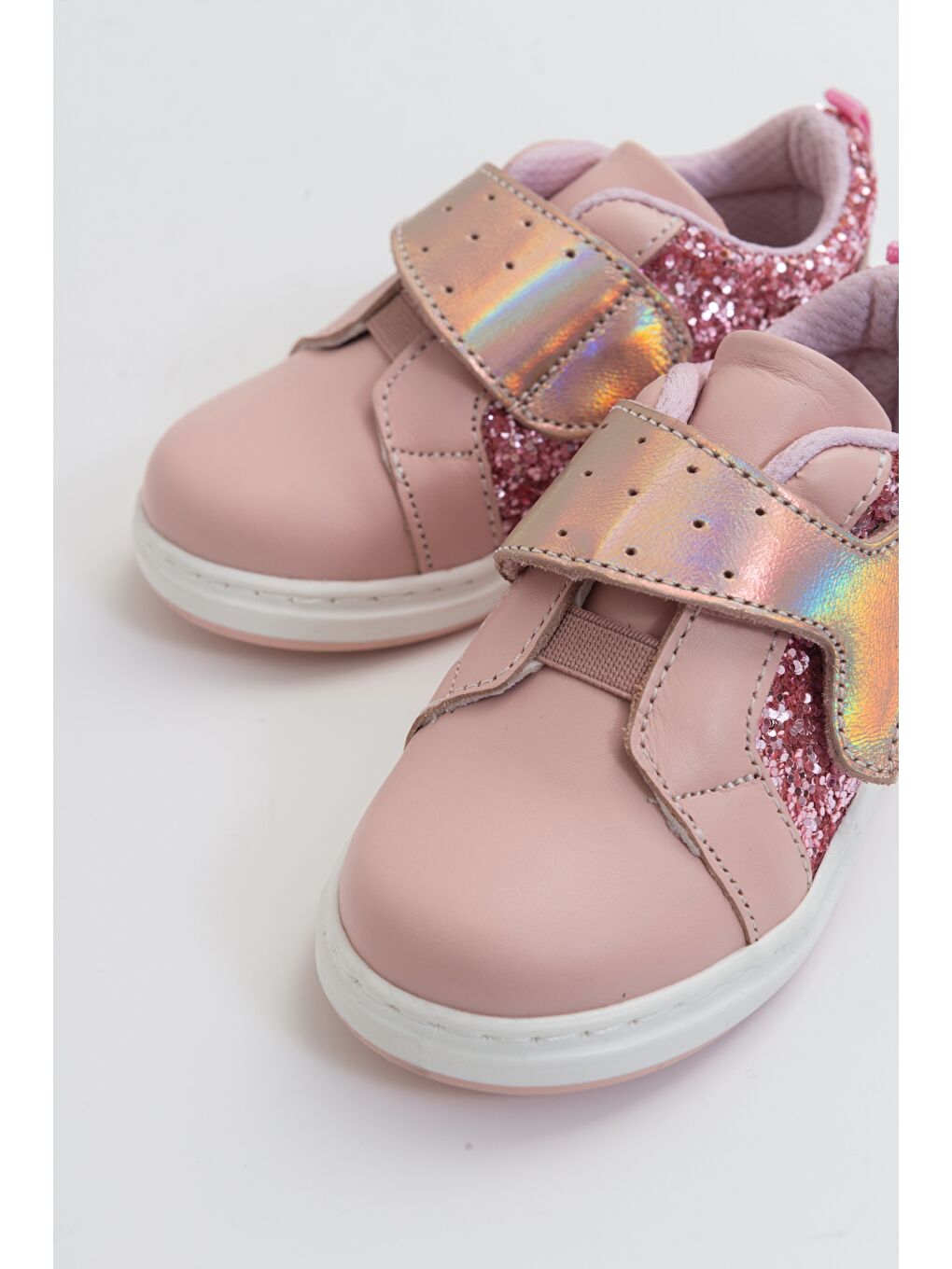 Kız Çocuk Pembe Deri Ortopedik Destekli Çocuk Ayakkabı