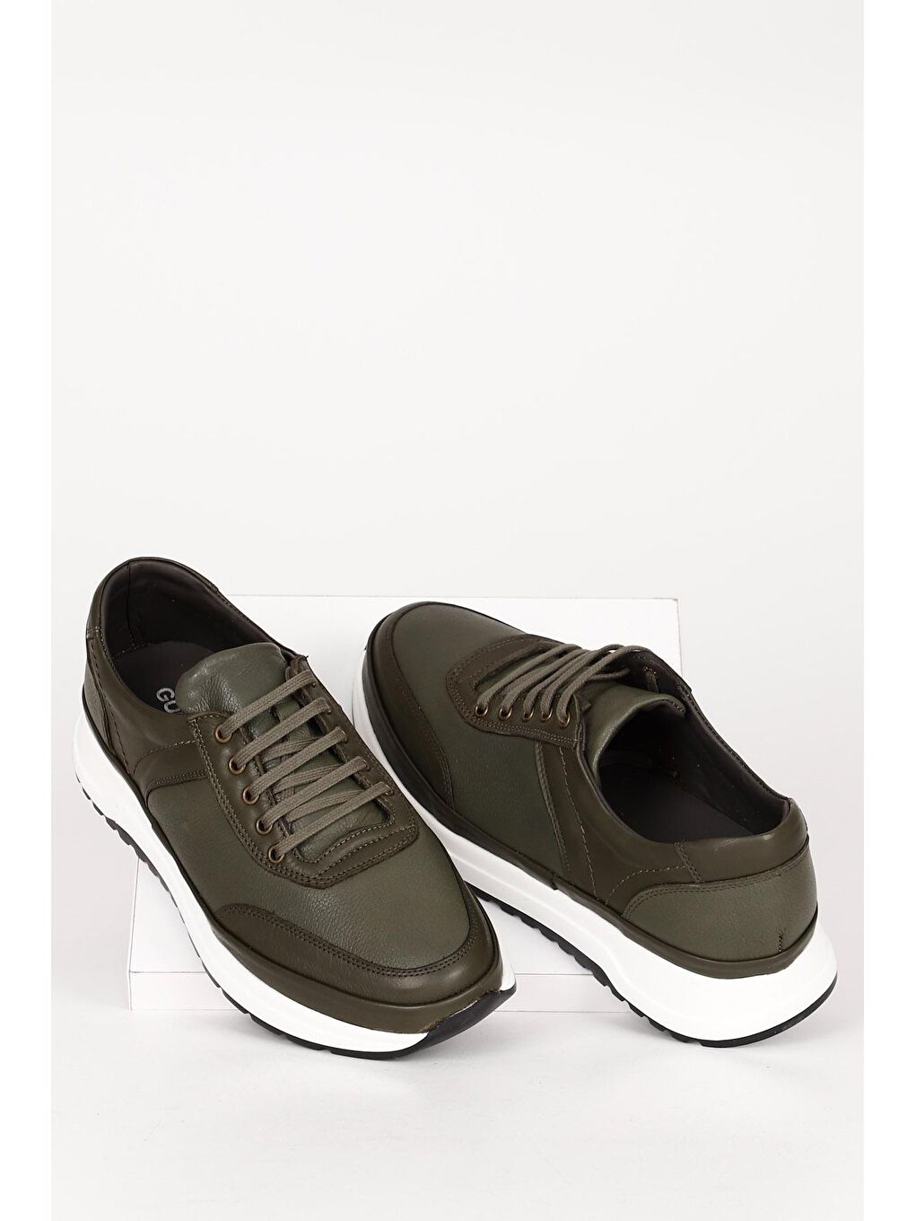 Platinum Hakiki Deri Yuvarlak Burun Bağcıklı Günlük Erkek Sneaker 42139