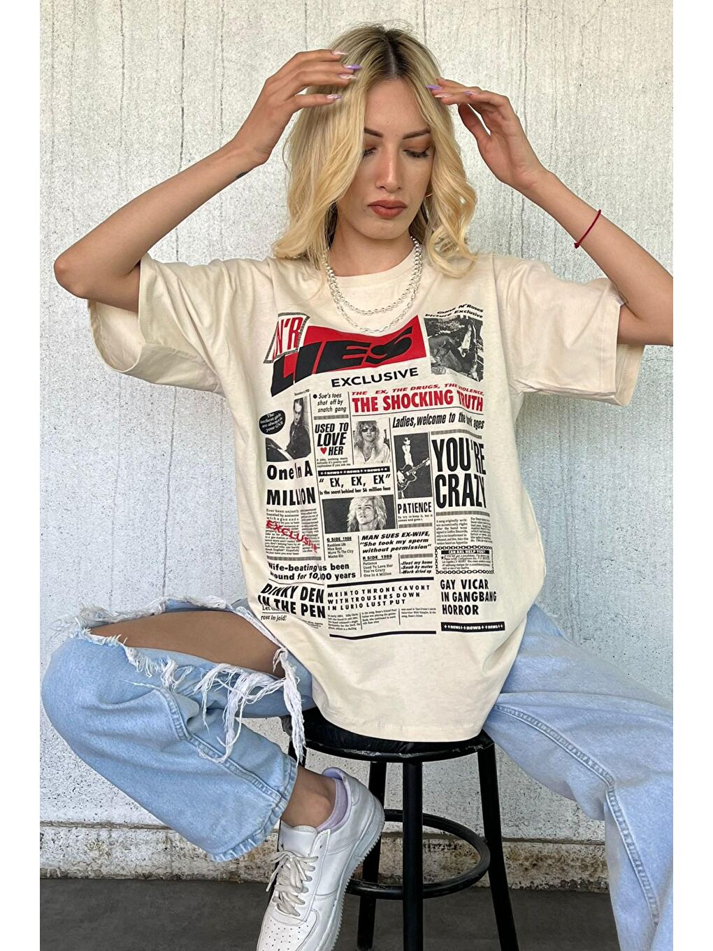 Bej Arka Baskılı Over Fit Kadın Tişört Mg1506