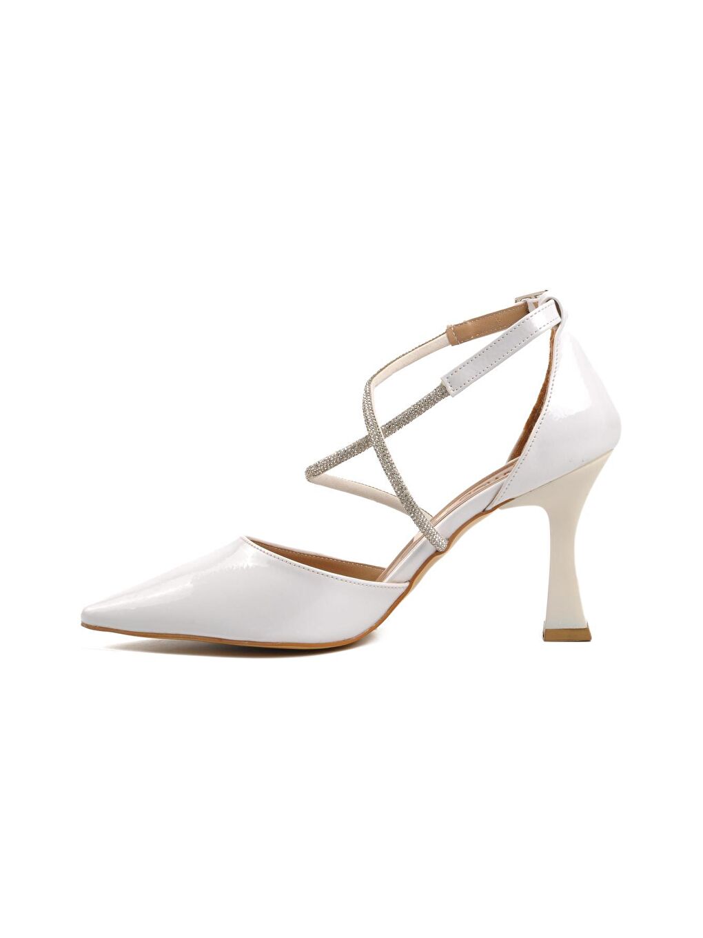 2828 Beyaz Kırışık Rugan Kadın Abiye Ayakkabı-1