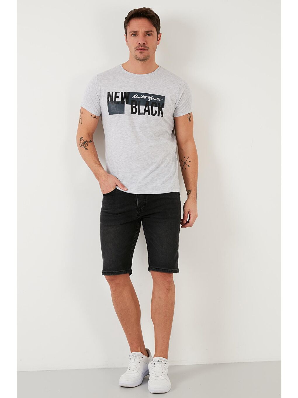 Gri Baskılı %100 Pamuk Bisiklet Yaka Slim Fit Tişört 541NEWBLACK-3