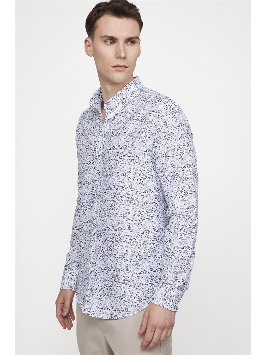 Beyaz Slim Fit Baskılı Desenli Kolay Ütü Yaka Düğmeli Gömlek-1