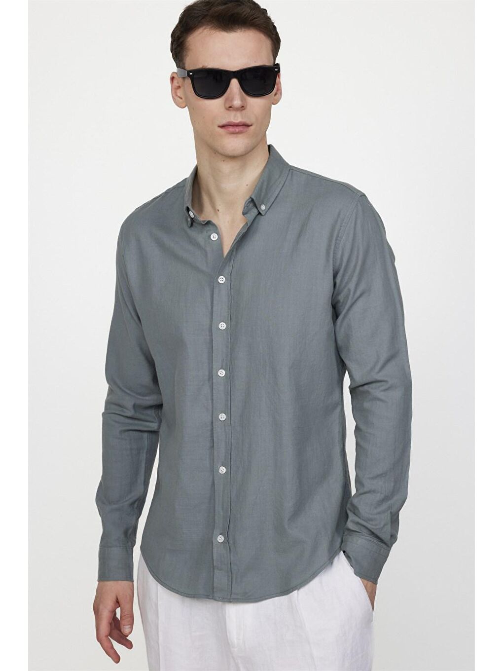 Slim Fit Uzun Kol Biyeli Yaka Düğmeli Gri Keten Erkek Gömlek