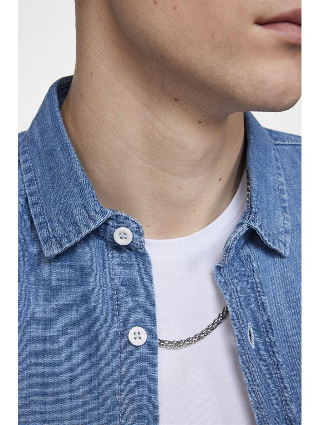 Slim Fit Dar Kesim Tek Cep Kapaklı Pamuklu Denim Mavi Kot Gömlek-4