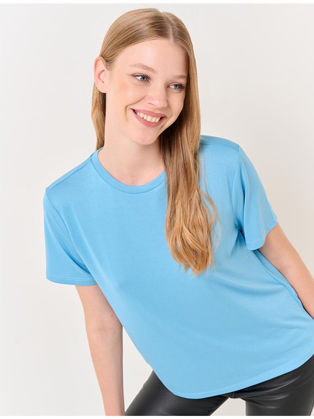 Gök Mavisi Düz Kesim Bisiklet Yaka Kısa Kollu Basic Tişört-1