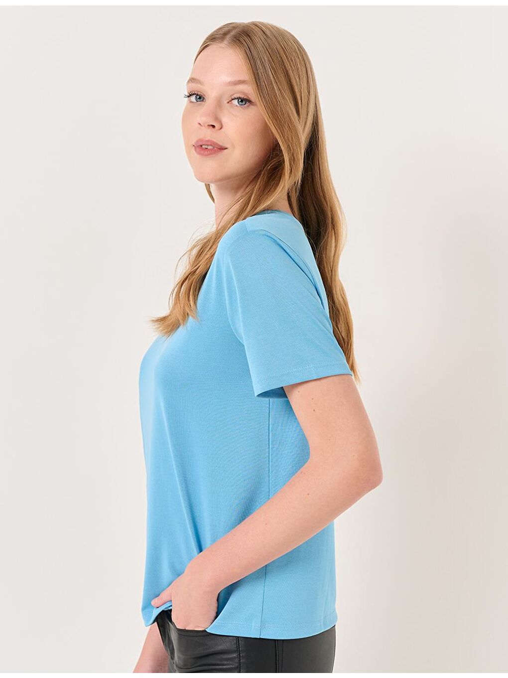 Gök Mavisi Düz Kesim Bisiklet Yaka Kısa Kollu Basic Tişört-3