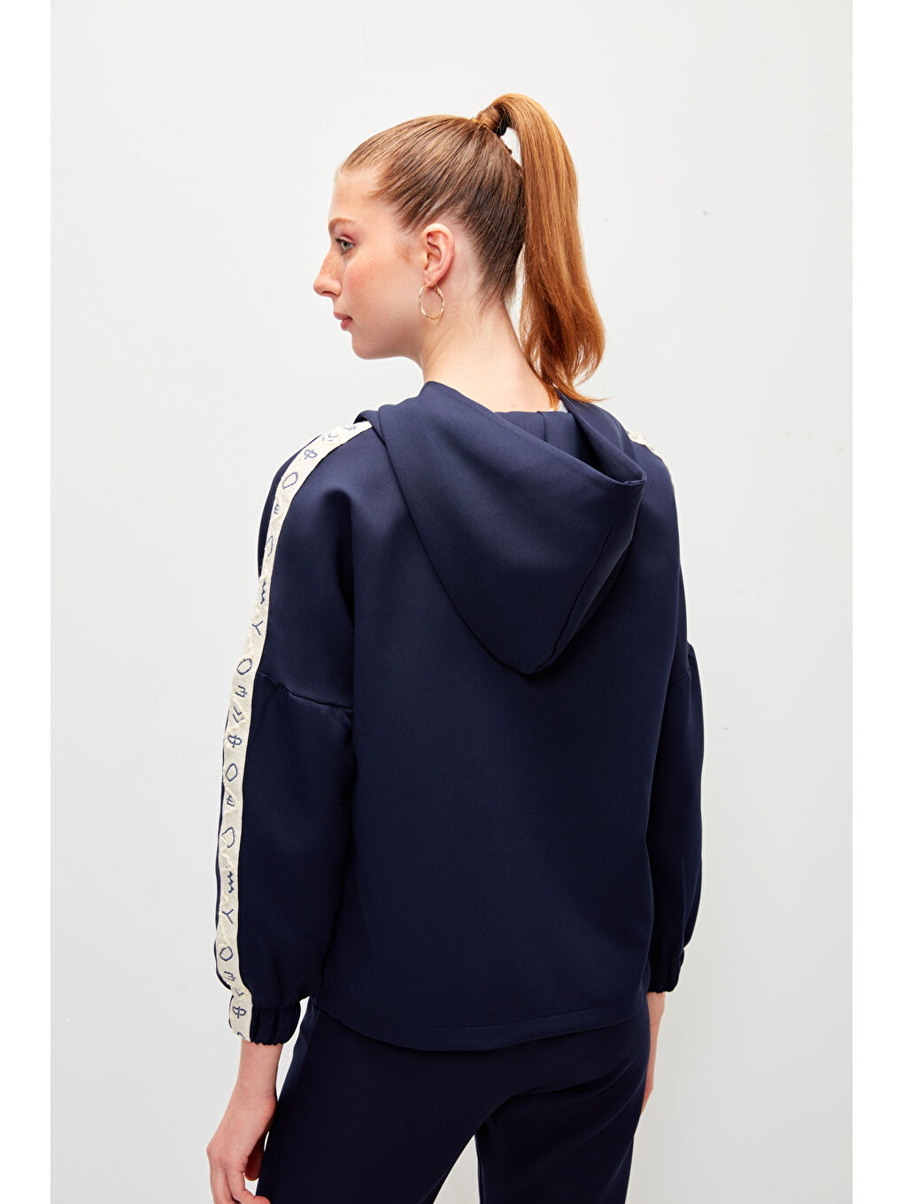 Lacivert Şerit Detaylı Kapüşonlu Eşofman Takımı-4