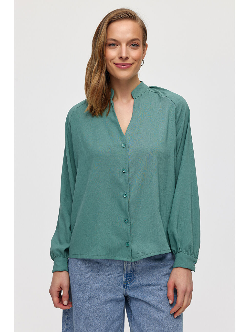 Yeşil Pilise Detaylı Düz Renk  Gömlek-1