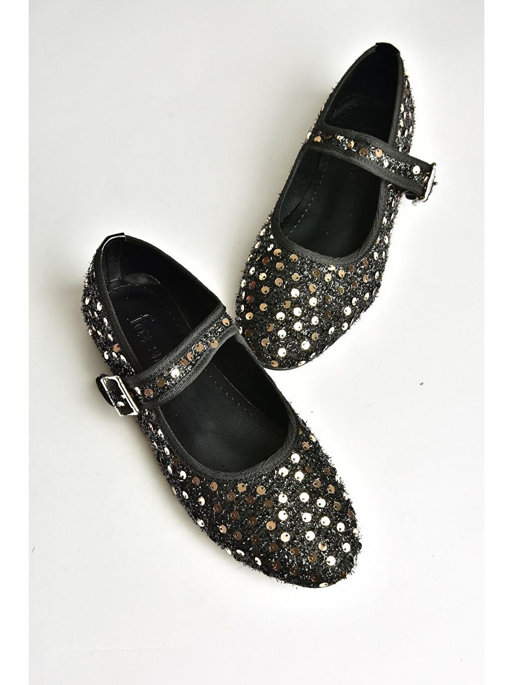 U7256755 Siyah/Altın Kadın Babet-1