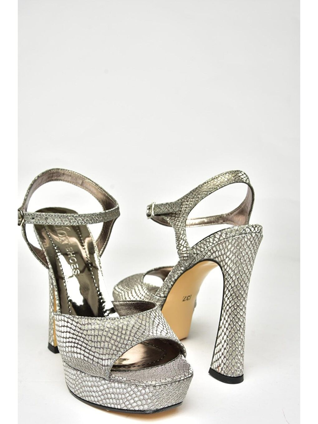 Antrasit U2460825 Platin Kadın Topuklu Ayakkabı-2