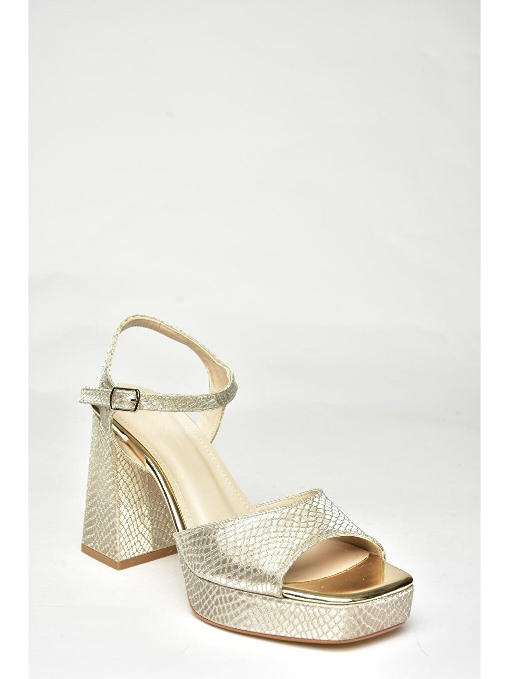 Sarı U5691203 Altın Kadın Topuklu Ayakkabı-1