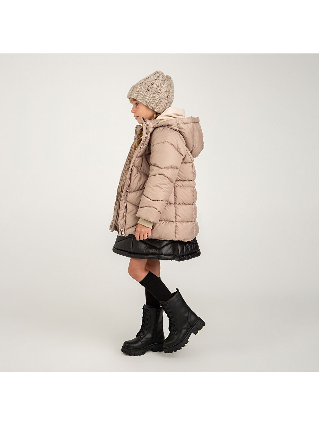 Bej Kız Çocuk Kapüşonlu Kaban-1