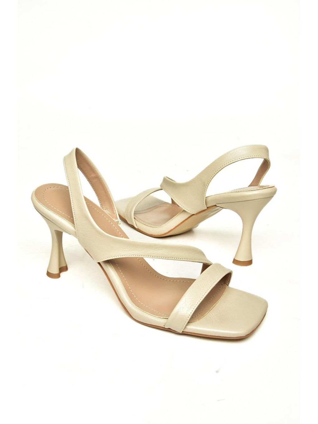 U4040700 Bej Kadın Topuklu Ayakkabı-2