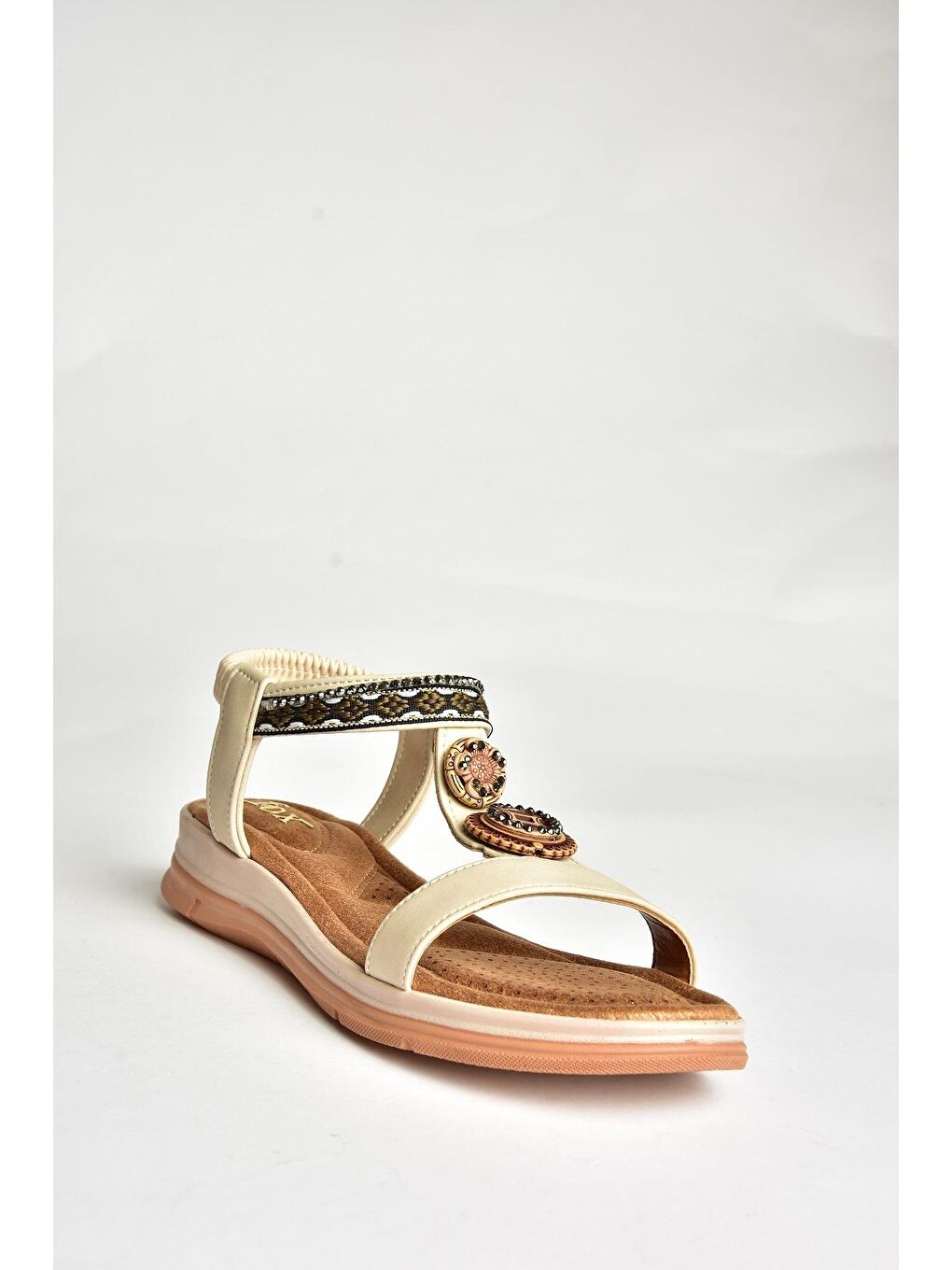 U2586136 Bej Kadın Sandalet-1