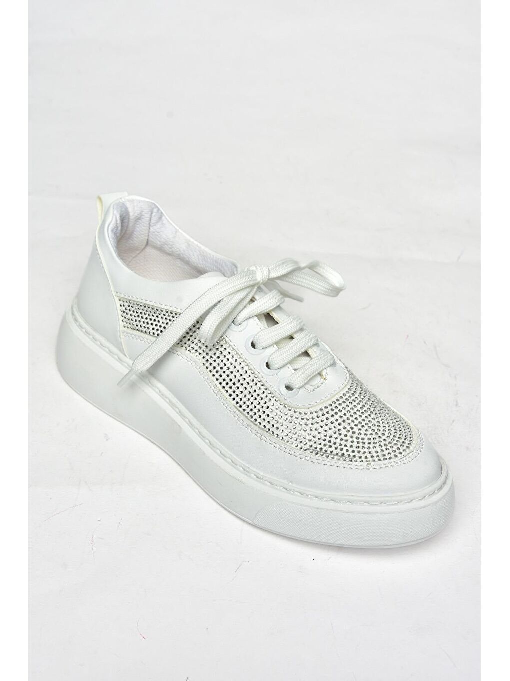 S2740485 Beyaz Kadın Spor-1