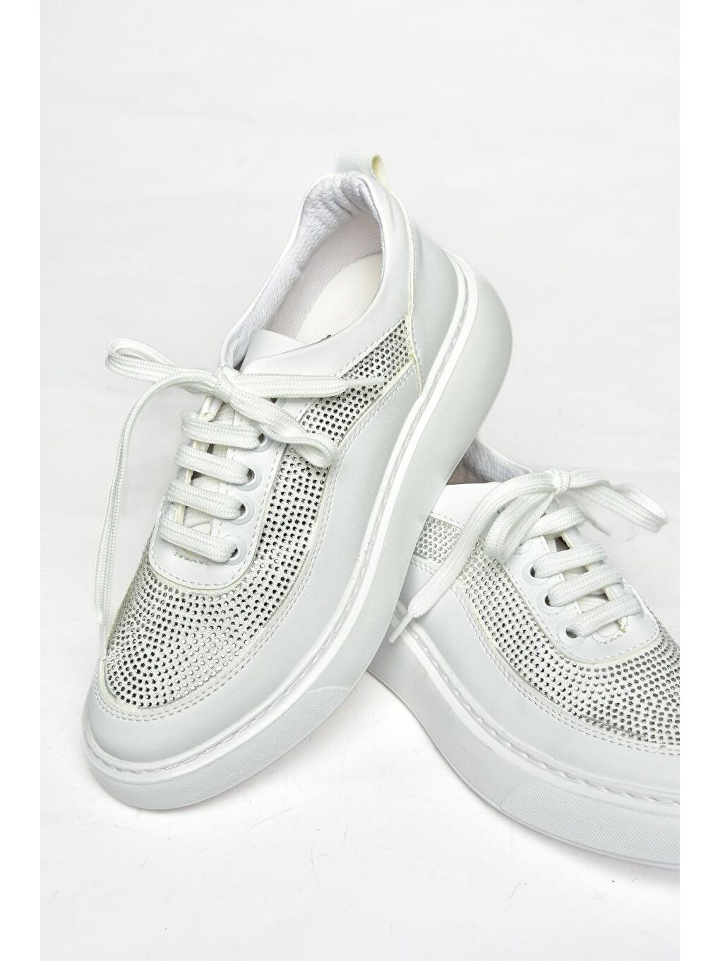 S2740485 Beyaz Kadın Spor-3