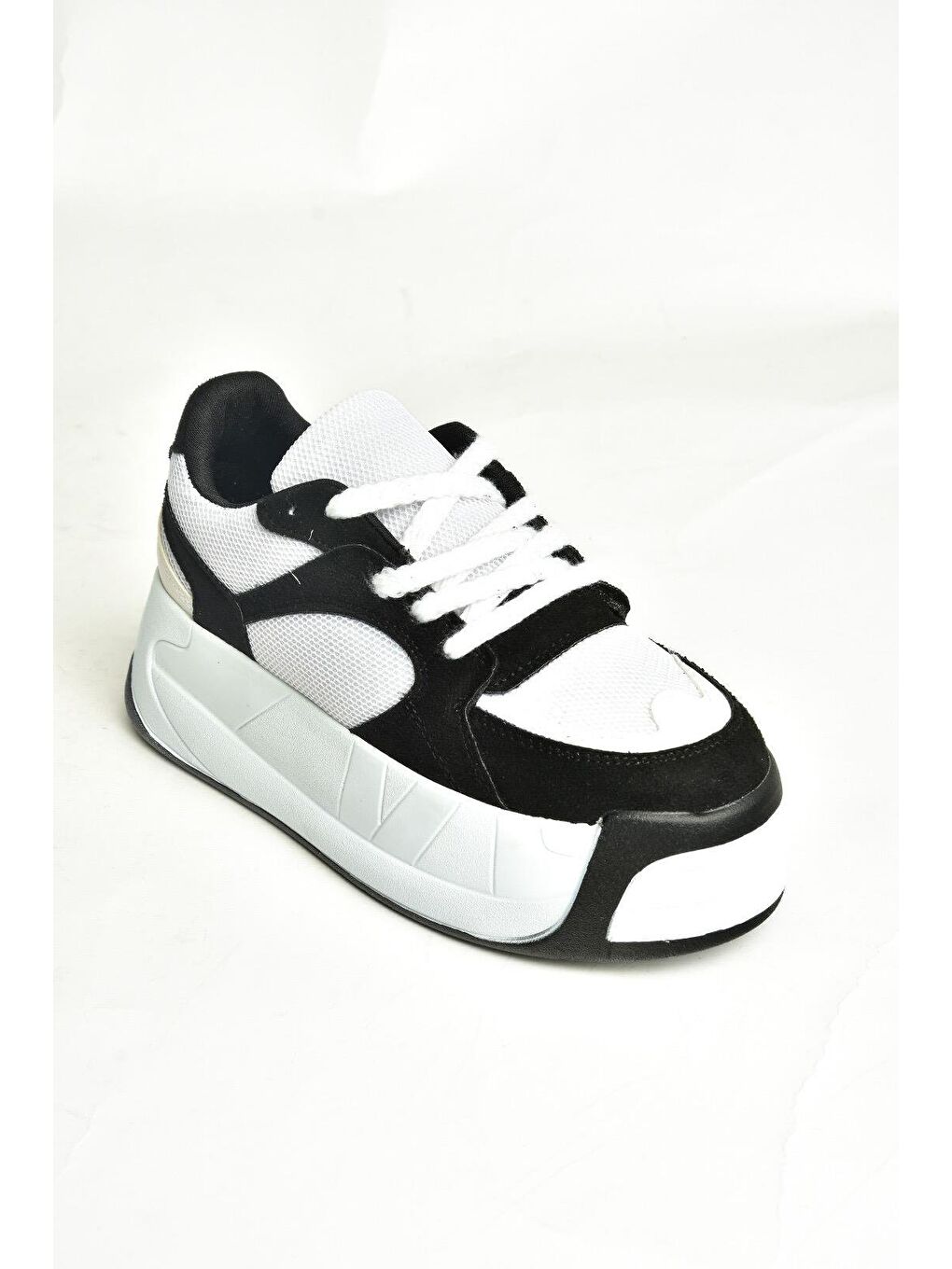 U9732190 Siyah Kadın Sneakers-1