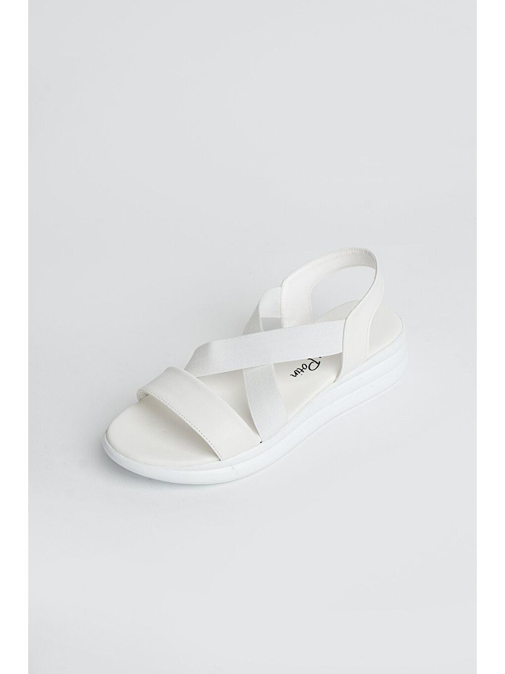 Beyaz Lastikli Rahat Taban Kadın Sandalet 020-2005-23