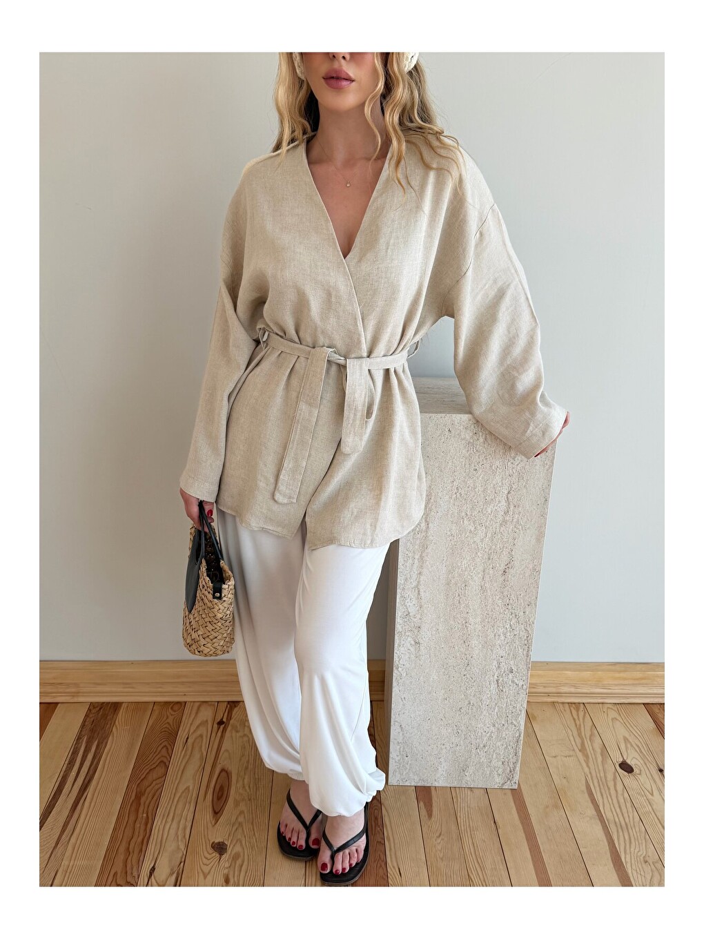Bej Taş Düğme Detaylı Kemerli Kimono - 005-2