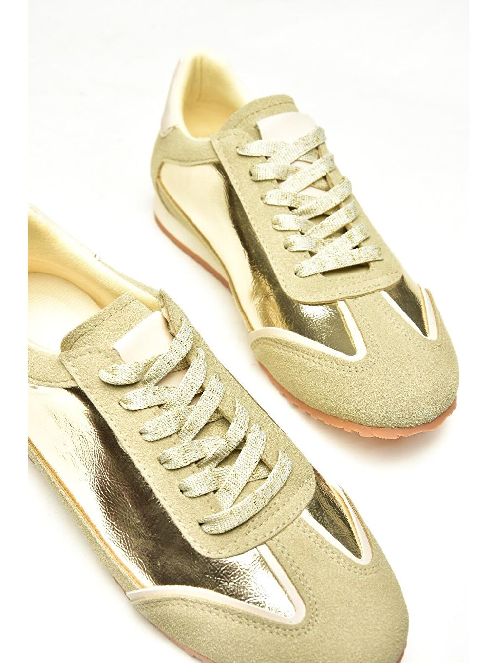 Sarı U8207305 Altın Kadın Sneakers-3