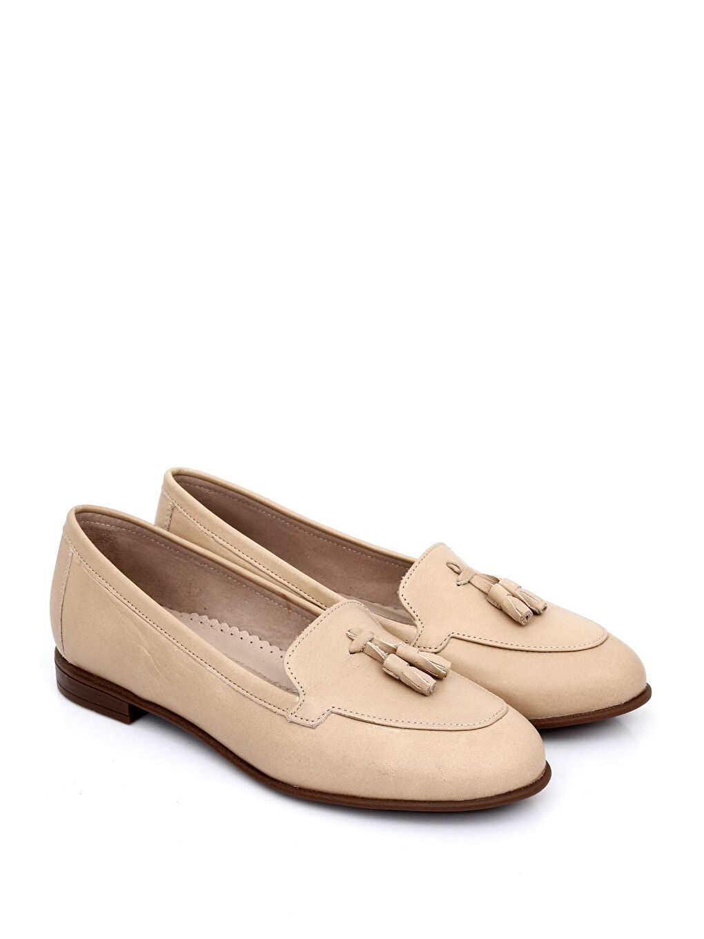 Bej Hakiki Deri Yuvarlak Burun Düz Taban Püsküllü Kadın Babet 24259-1