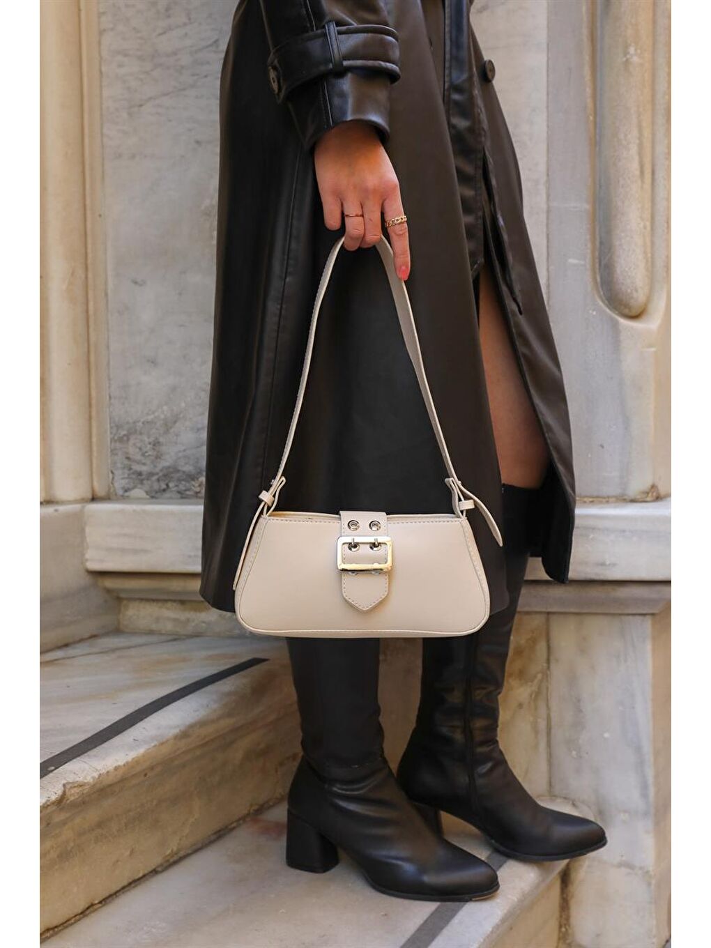 Bej Toka Detaylı Kol Çantası Vizon-1