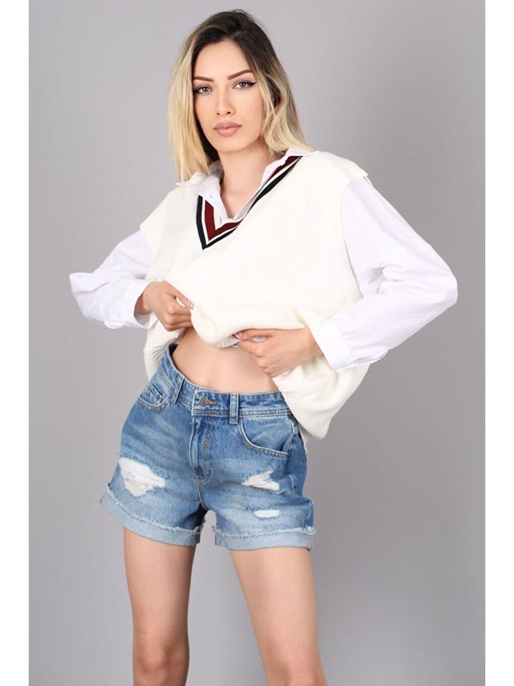 Beyaz Hardal V Yaka Çizgili Kadın Süveter