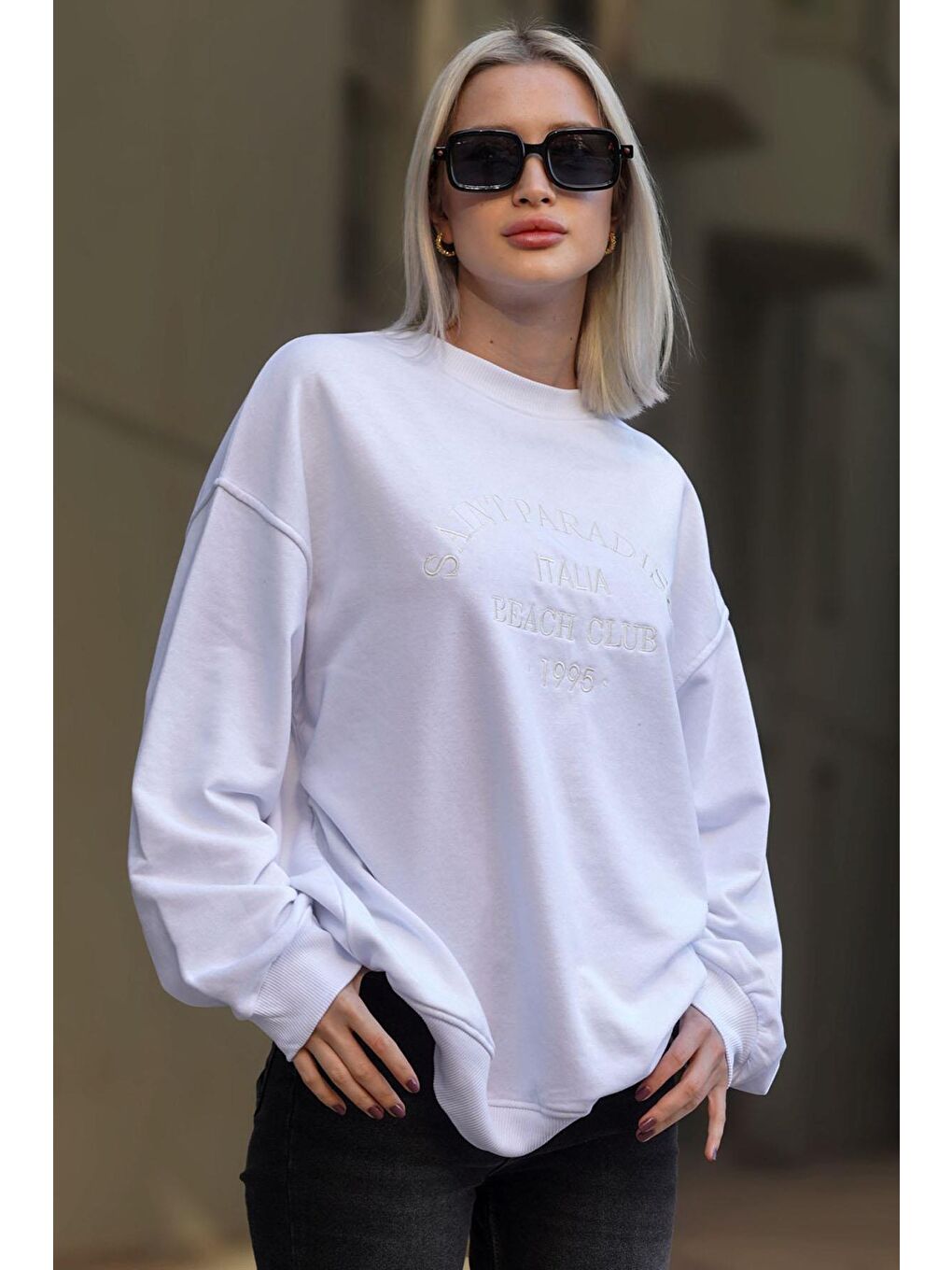Beyaz Bisiklet Yaka Baskılı Sweatshirt Mg1924-1