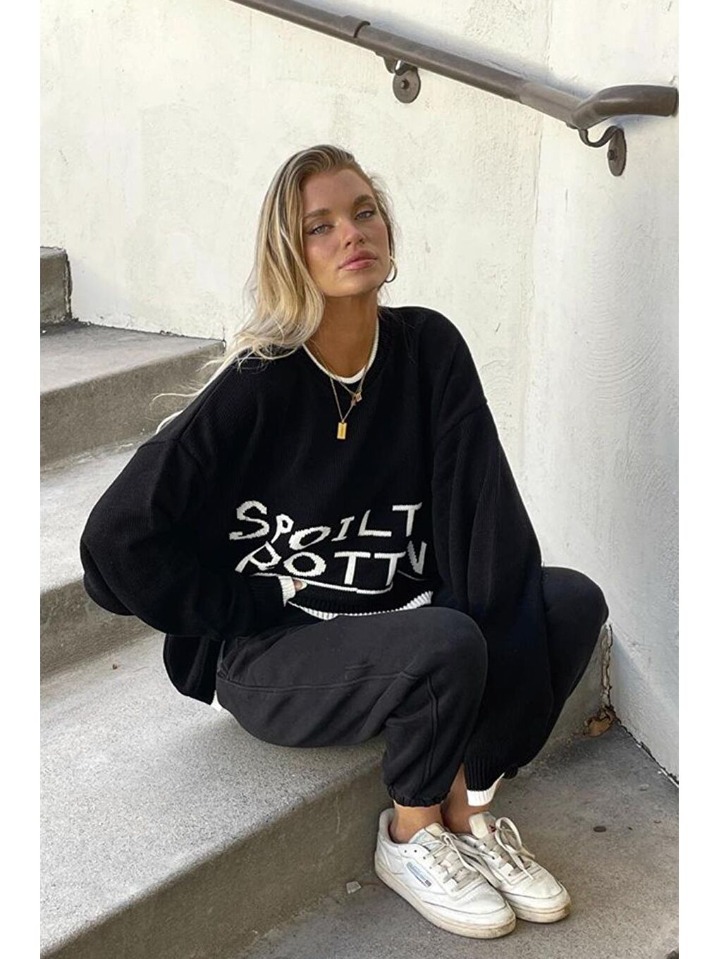 Siyah Yazılı Oversize Bisiklet Yaka Kadın Kazak-2