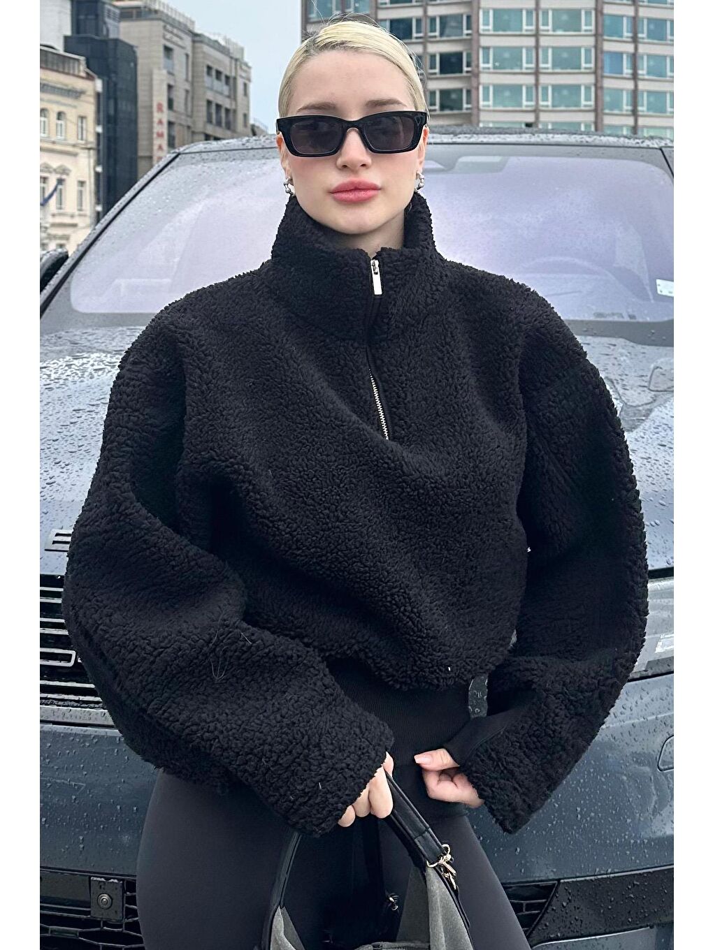 Siyah Fermuar Yaka Kürklü Kadın Sweatshirt Mg2261-5