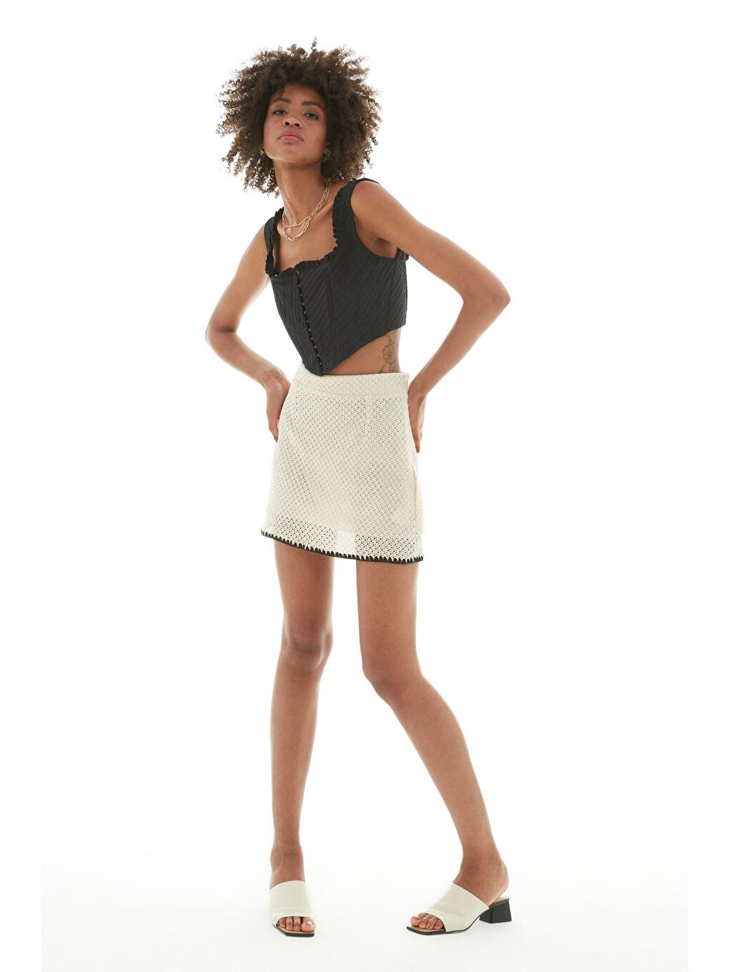 Bej Nakış Detaylı Etek Naturel-2