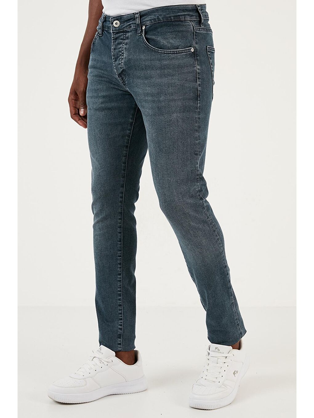 Mavi Streç Pamuklu Normal Bel Dar Paça Slim Fit Jeans 1115J03NAPOLI