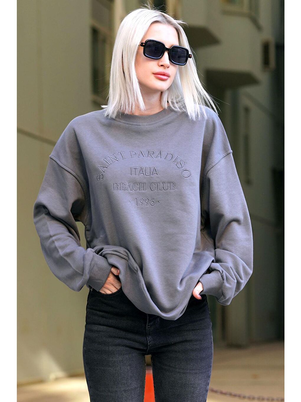 Gri Füme Bisiklet Yaka Baskılı Sweatshirt Mg1924