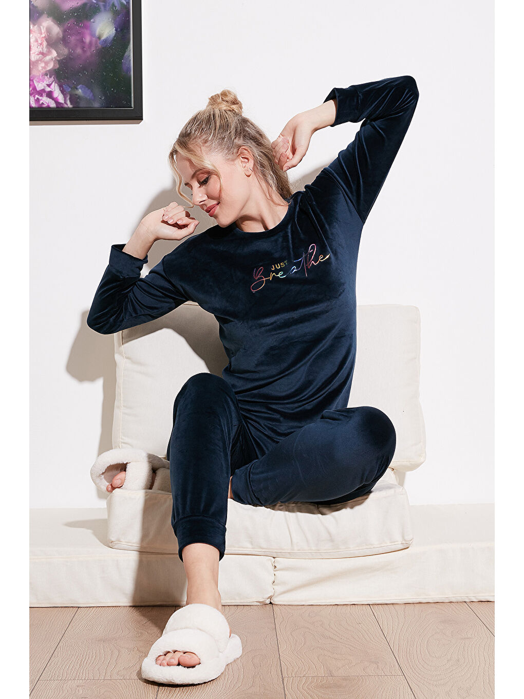 Lacivert Regular Fit Yumuşak Dokulu Kadife Kadın Pijama Takımı 6094200W4