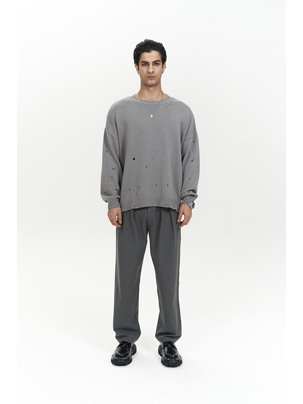 Gri Alec Fitilli Yırtık Detay Füme Erkek Triko Kazak-1