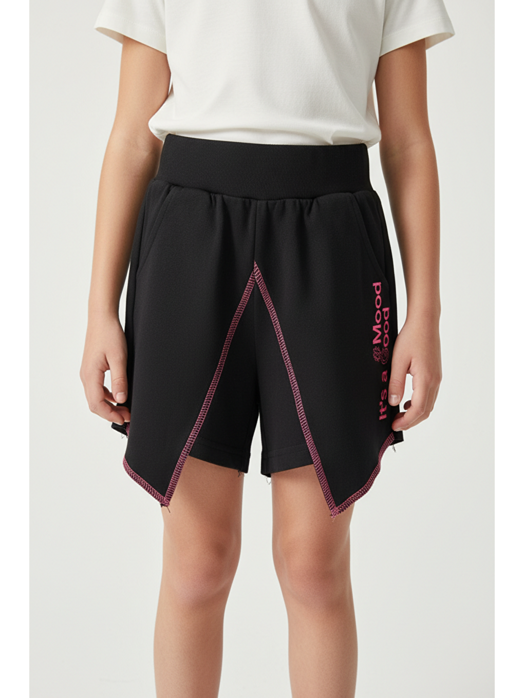 Siyah Kız Çocuk Mood It S A Good Nakışlı Şort-4