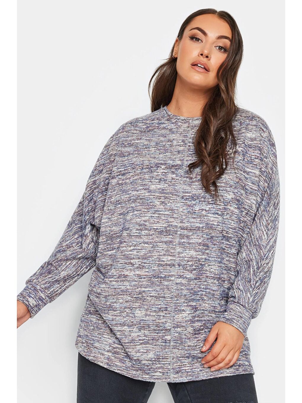 Gri Büyük Beden Önü Dikiş Detaylı Yumuşak Dokulu Örme Bluz 302601