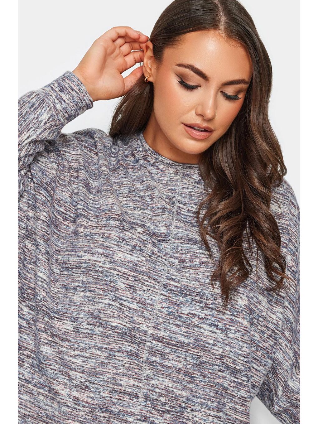 Gri Büyük Beden Önü Dikiş Detaylı Yumuşak Dokulu Örme Bluz 302601-3